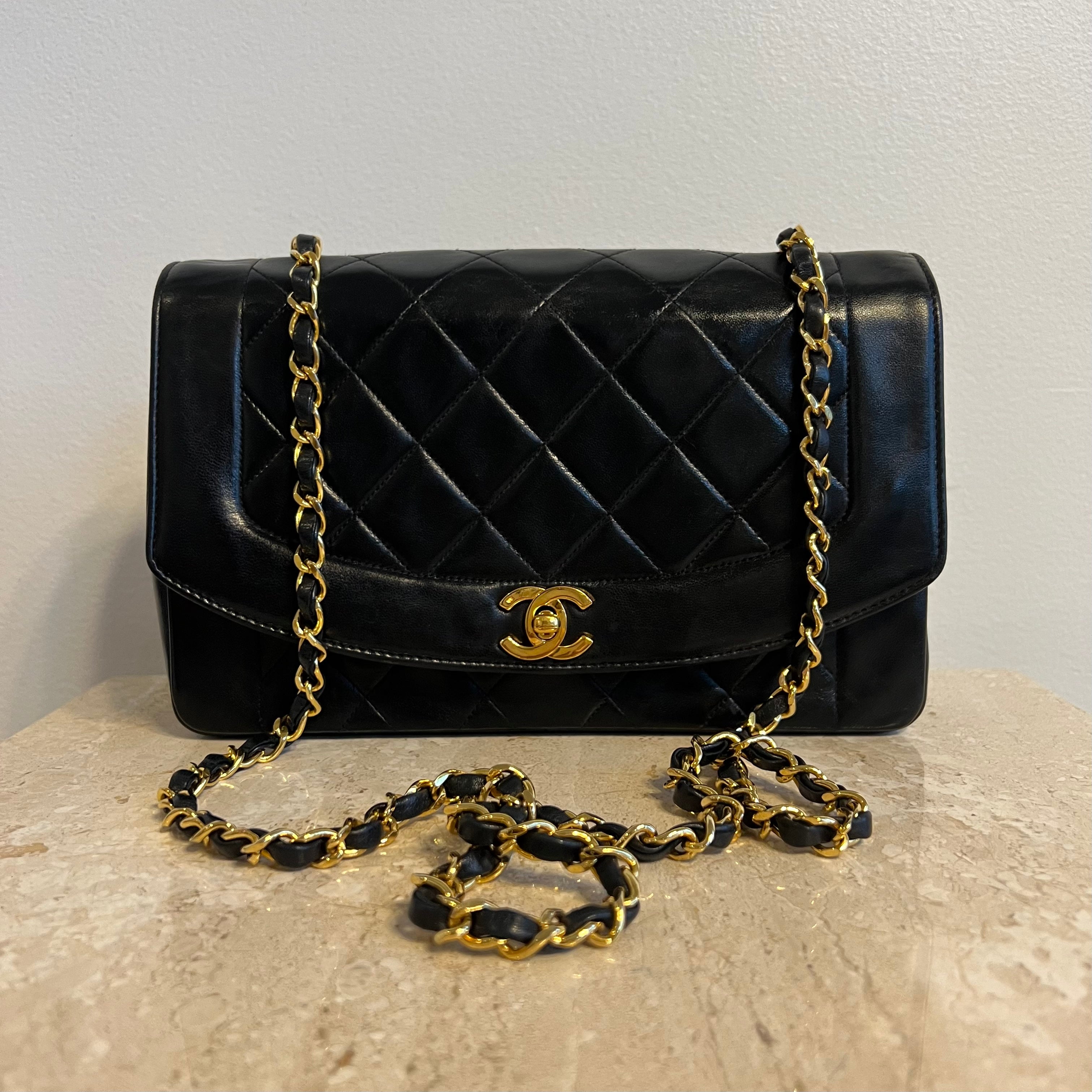 Chanel  Diana Vintage Flap Bag  Bagista